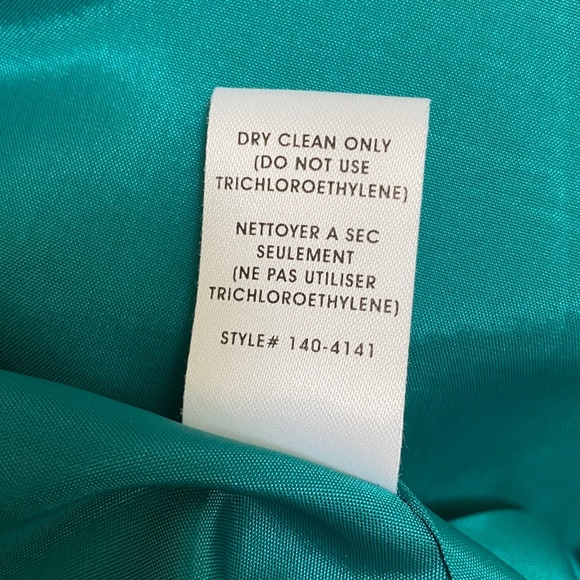 Strapless Brocade Cocktail Dress - Picture 5 of 5